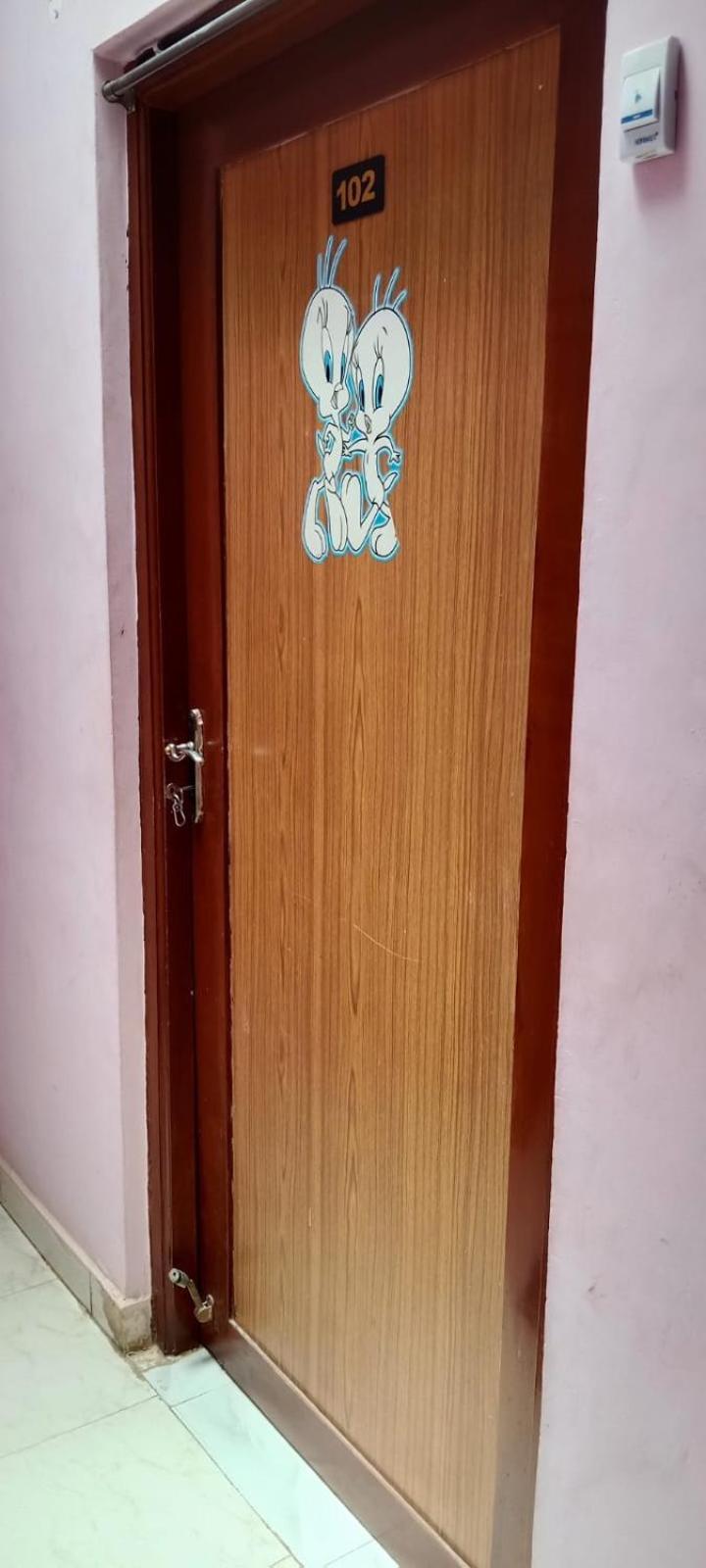 Centaurus Homestay Near Trichy Airport Tiruchirappalli Экстерьер фото